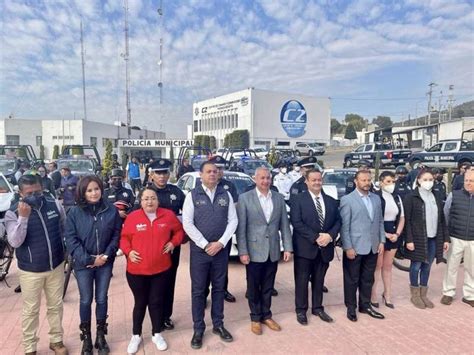 Sergio Ba Os Entrega Nuevas Patrullas A Polic As De Pachuca Al D A