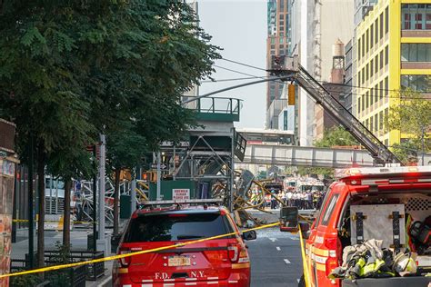 Nyc Crane Collapses After Catching Fire Near Hudson Yards