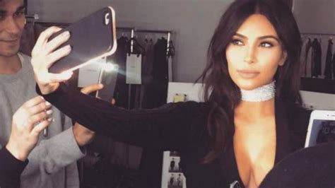 Demandan A Kim Kardashian Por El Dispositivo Con El Que Se Hace Los