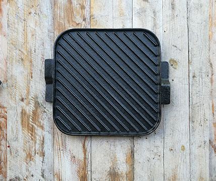 König Reversible Griddle 10 25 cm Pre seasoned Non Stick