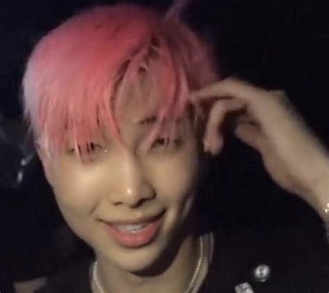 Pin By Moxie On ʙᴀɴɢᴛᴀɴ♡ Namjoon Pink Hair Kim Namjoon