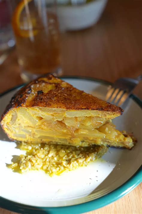 Spanish-inspired restaurant Leña now open in Detroit’s Brush Park