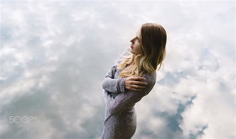 Blonde Hair Women Model Hd Wallpaper Wallpaperbetter