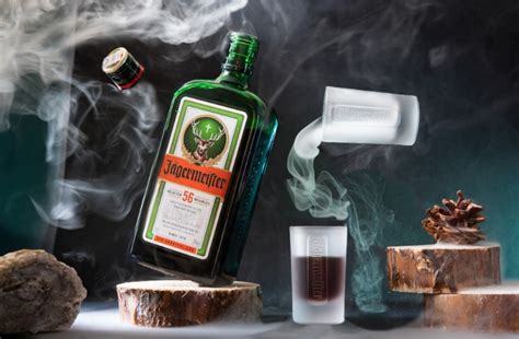 Rượu Jagermeister giá giao động như thế nào trên thị trường