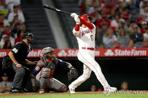 올해 Mlb 가장 큰 홈런은 오타니 빠른 홈런은 아쿠냐 한국경제