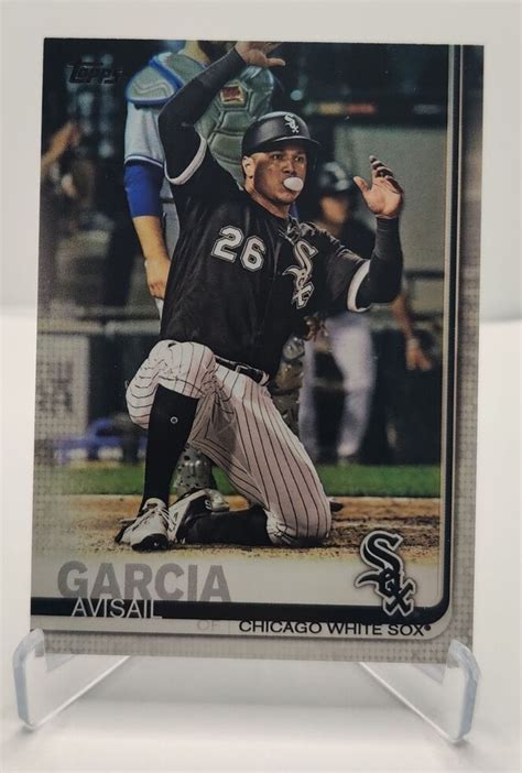 Topps Series Base Avisail Garcia Chicago White Sox Baseball