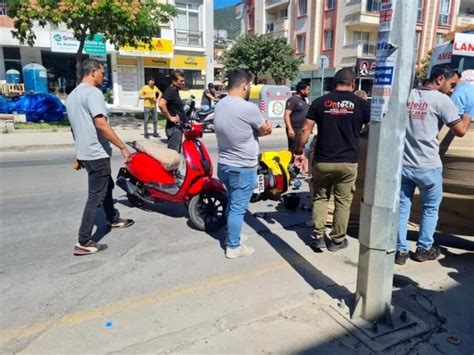 Mu La Da Motosiklet Kazas Bir Ki I Yaraland Son Dakika