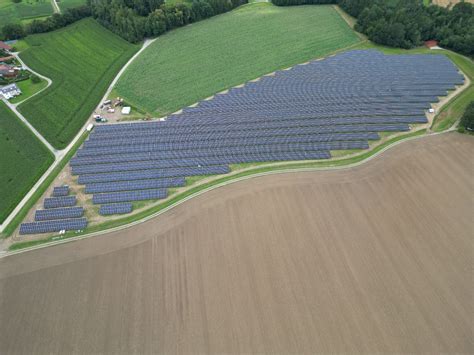 BKW und MaxSolar schliessen langfristigen Abnahmevertrag für Solarstrom