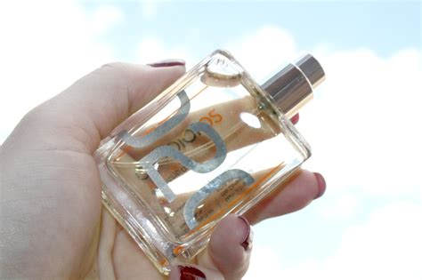 Beautyqueenuk | A UK Beauty and Lifestyle Blog: Escentric Molecules ...