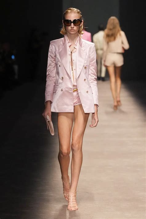 Tom Ford Spring 2024 Ready To Wear Collection Artofit