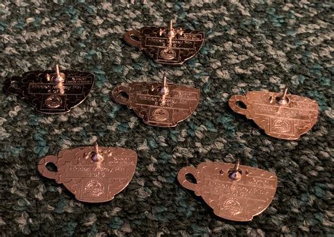 Disney Pins Hidden Mickey Mad Tea Party Teacup Hearts Alice Wonderland