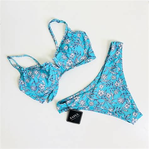 Zaful Swim Nwt Zaful Floral Blue Floral Ditsy Ruffle Wired Tie Top High Leg Bikini Set