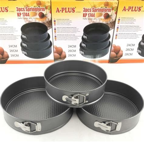 Набор Форм для Выпечки Круглые Разъемные 24/26/28 См 3 Штуки A-PLUS ...