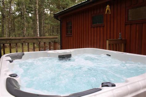 Lodges With Hot Tubs In Aviemore Scotland Recommended