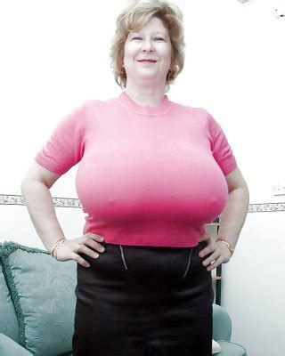 Busty Matures High Resolution Porn Pictures Xxx Photos Sex Images Pictoa