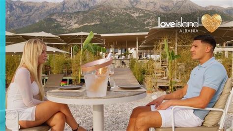 Haris dhe Erida në një takim romantik jashtë vilës Love Island