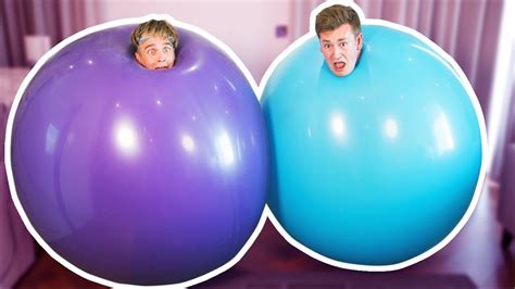 Giant Balloon Challenge With Joe Sugg Youtube