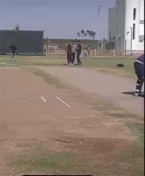 Farid Khan On Twitter Shahid Afridi Smashes A Six Off The Bowling Of His Son In Law Shaheen