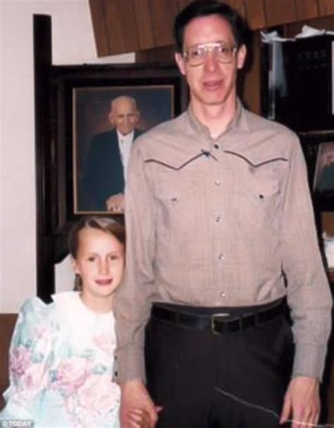 Warren Jeffs Molested Daughter Starting When She Was 8 Daily Mail