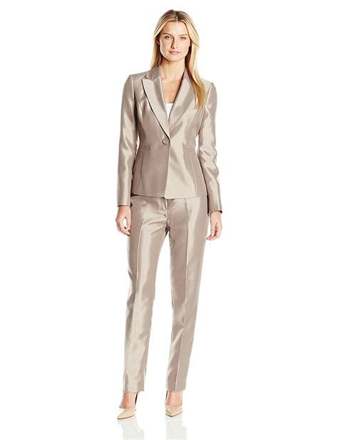 Top 10 Best Wedding Suits For Women