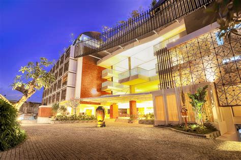 FOX Hotel Jimbaran Beach in Jimbaran | Best Rates & Deals on Orbitz