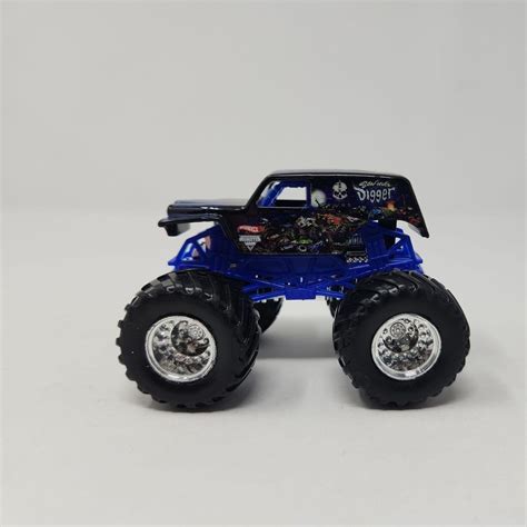 Hot Wheels Monster Jam Son Uva Digger Monster Depop