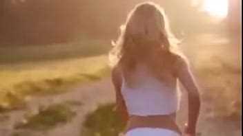 Beautiful Blonde Running Braless Slow Motion Low X P Xnxx