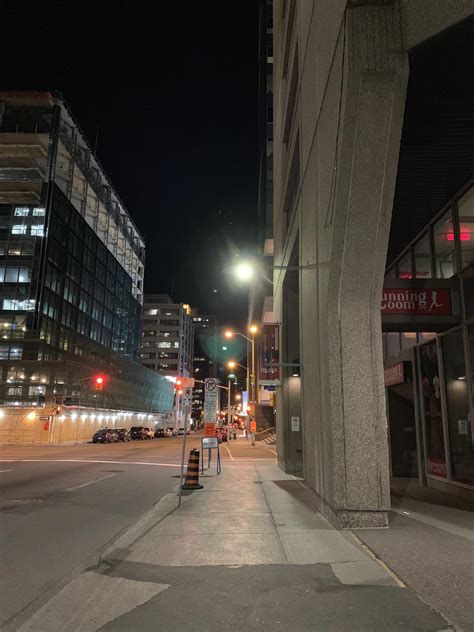 Downtown Ottawa at Night : r/CityPorn