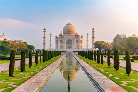 Mausoleum Vs Monument Similarities Differences And Benefits Of Each