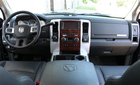 Dodge Ram 2500 Laramie:picture # 13 , reviews, news, specs, buy car