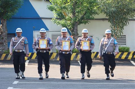 Kedapatan Pakai Narkoba Hingga Desersi 3 Polisi Di Jakut Dipecat