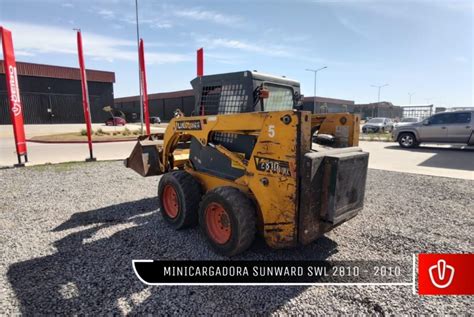 MINICARGADORA SUNWARD SWL 2810 EN DOLARES