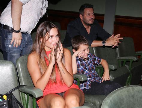 El Descuido Hot De Barbie V Lez En El Estreno De Nazarena Infobae