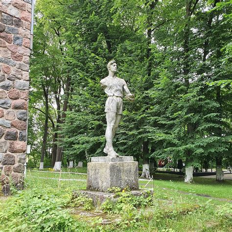 Sculpture Athlete (Neman, Russia): Hours, Address - Tripadvisor