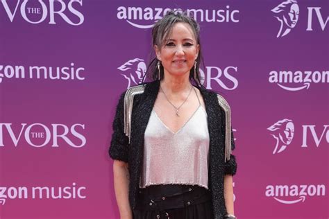 Why Kt Tunstall Feels Bad For New Singers As She Accepts Ivor Novello Award