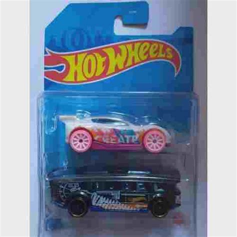 Fvn Hot Wheels Pacote Carros Escala Sortimento Submarino