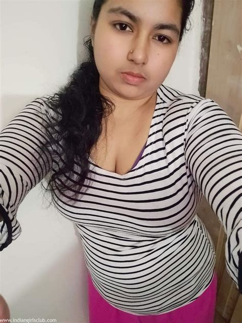 Big Boobs Indian Aunty Full Nude Bathroom Pics Indian Girls Club