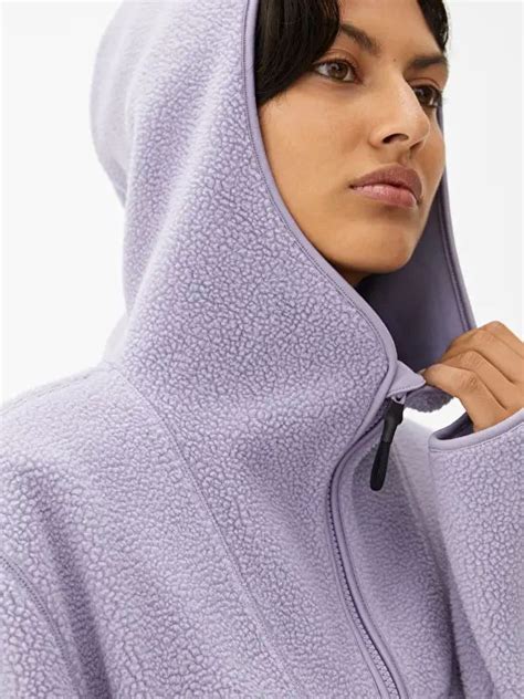 Pin by Виктория on эскиз | Lilac top, Fleece hoodie, Sports wear fashion