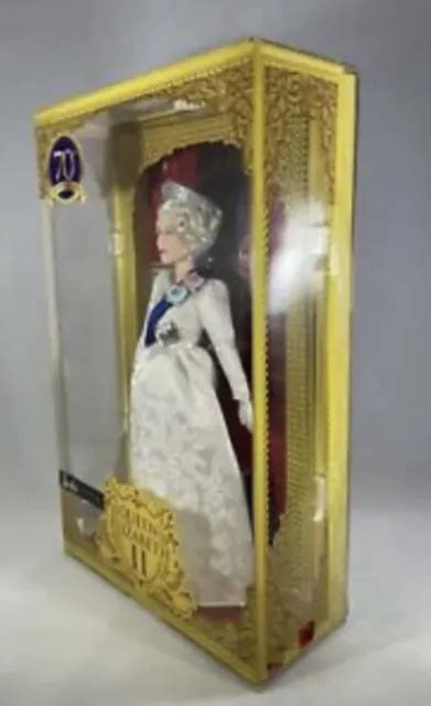 Barbie Signature Queen Elizabeth Ii Platinum Jubilee Collector Doll New