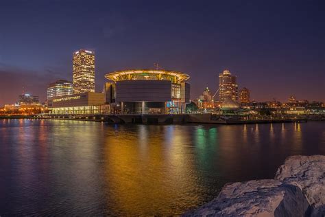 Milwaukee Skyline Photograph by James Meyer