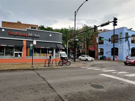 A Guide To Chicagos South Loop Neighborhood Redfin