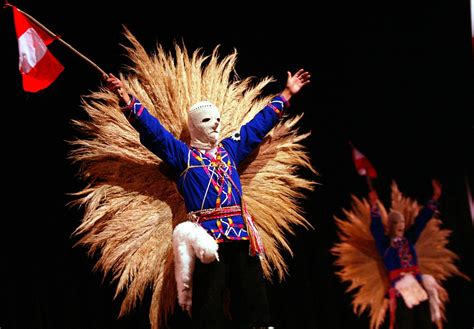 A ritmo de diablada culminan actividades por el Día Mundial del Folclor