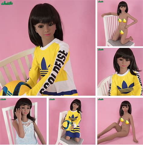 China Wholesale Retail 128cm Flat Chest Love Realistic Silicone Sex Doll China Adult Toys And