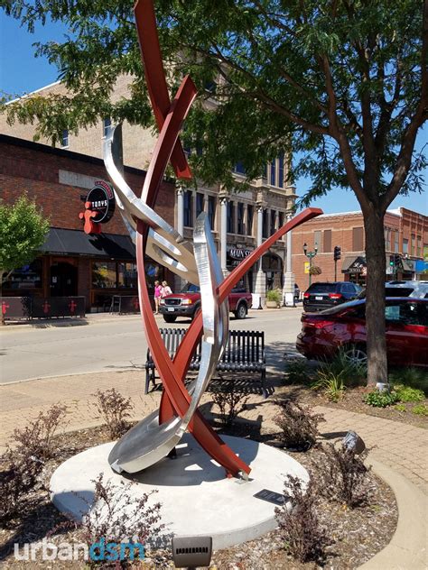 Downtown Cedar Falls Photo Tour