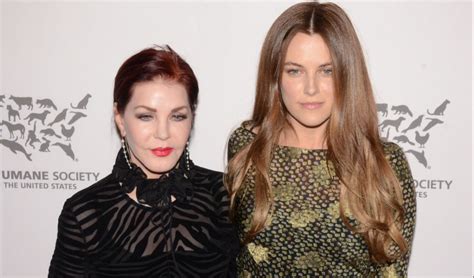 Priscilla Presley I Riley Keough Au Ajuns La Un Acord N Ceea Ce