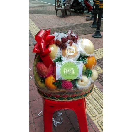 Jual Parcel Buah Keranjang Oval M Free Kartu Ucapan Shopee Indonesia