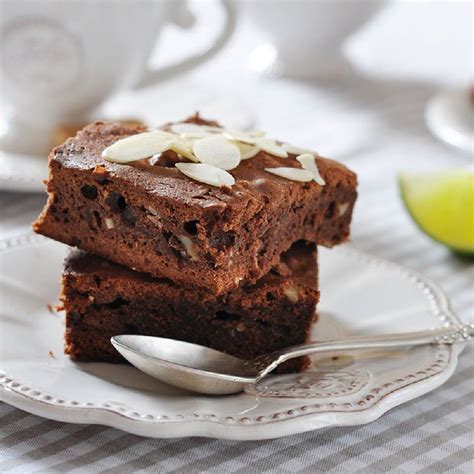 Recette brownies aux amandes grillées Marie Claire