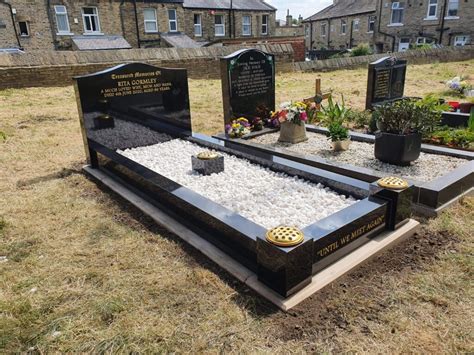 Batley Cemetery In West Yorkshire At Northern Headstones