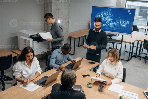 team collaboration   modern workspace  stock photo  vecteezy