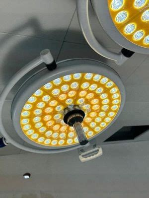 Heavy Duty Aluminum Body Soft Light Ceiling Mounted Surgical Camera Led